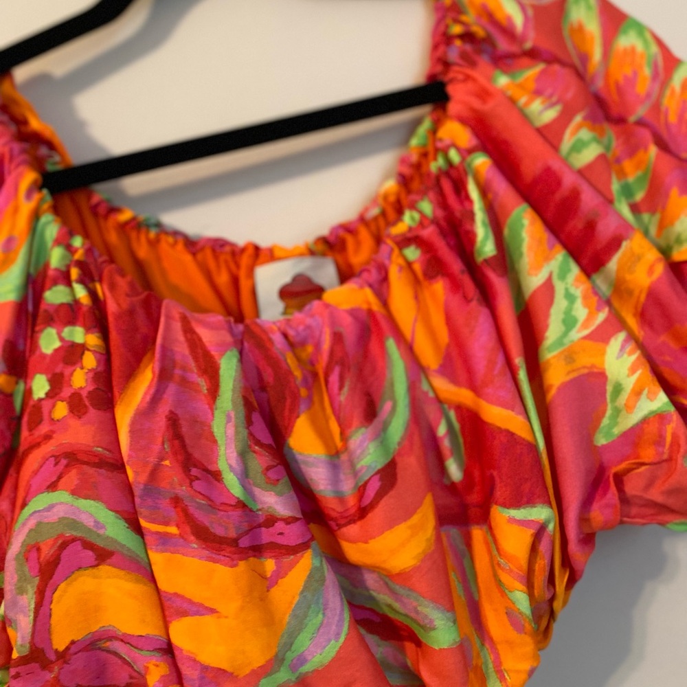 FARM RIO
- Fruit Brush Oft-the-shoulder Crop Top - Picture 5 of 11